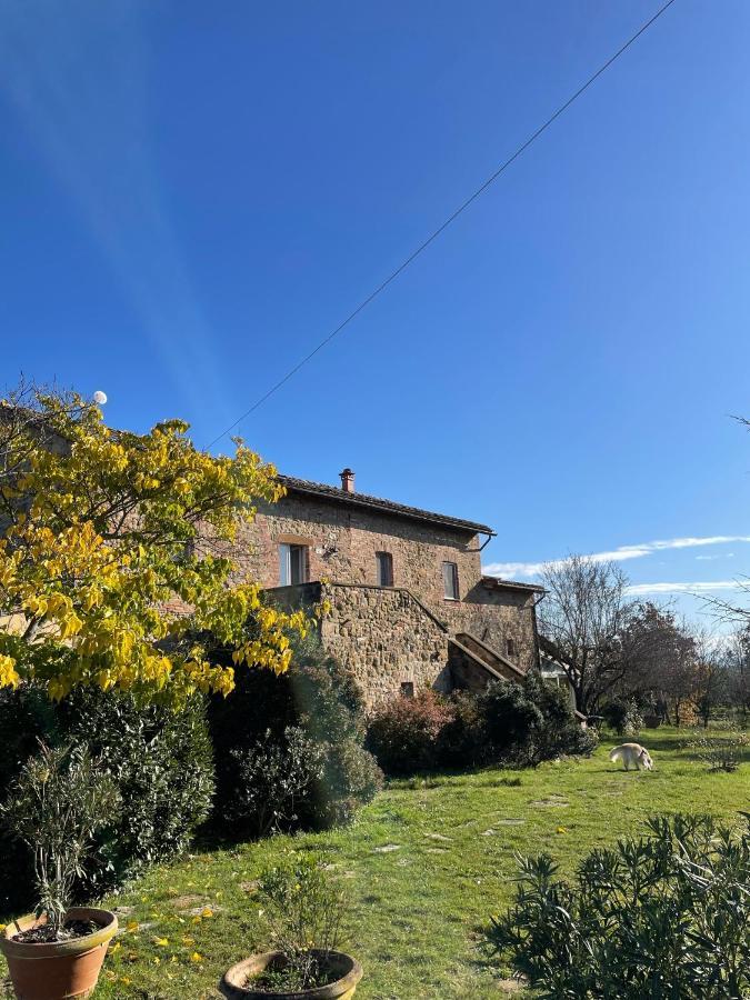 فيلا Montepulciano Stazioneفي La Falconara المظهر الخارجي الصورة