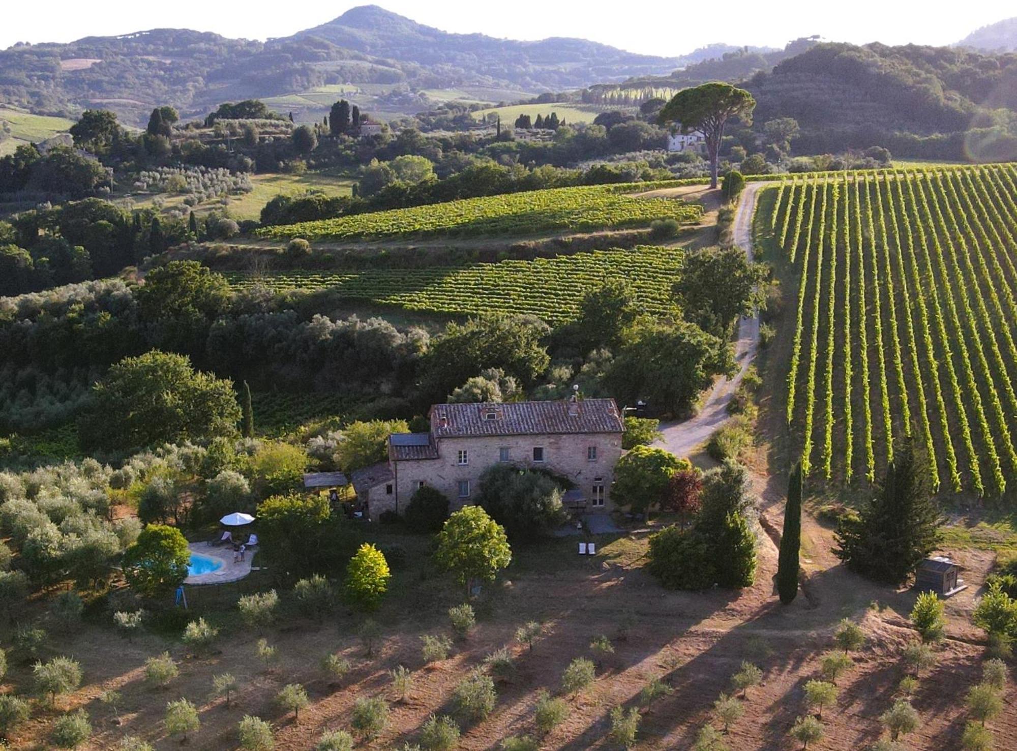 فيلا Montepulciano Stazioneفي La Falconara المظهر الخارجي الصورة