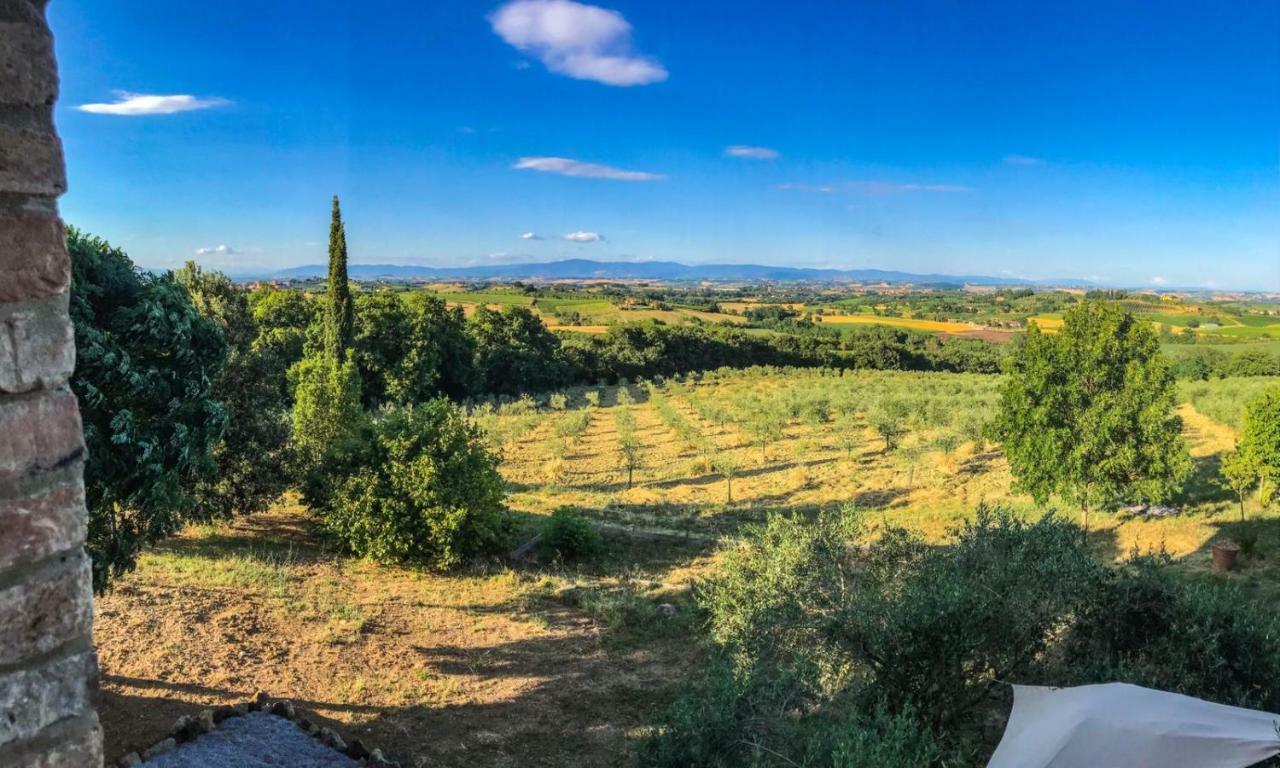 فيلا Montepulciano Stazioneفي La Falconara المظهر الخارجي الصورة